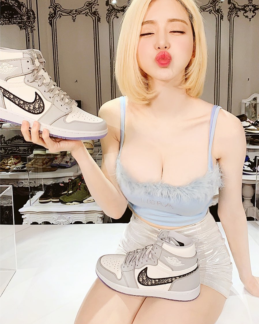 Dior,Converse,  VIP 限定！Dior x Converse 联名首度曝光！这设计未免...