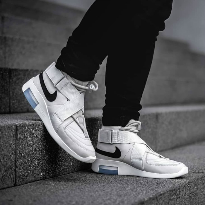 Nike Air Raid,DC1412-001  FOG 都向它致敬！28 年前的 Nike Air Raid 即将复刻！