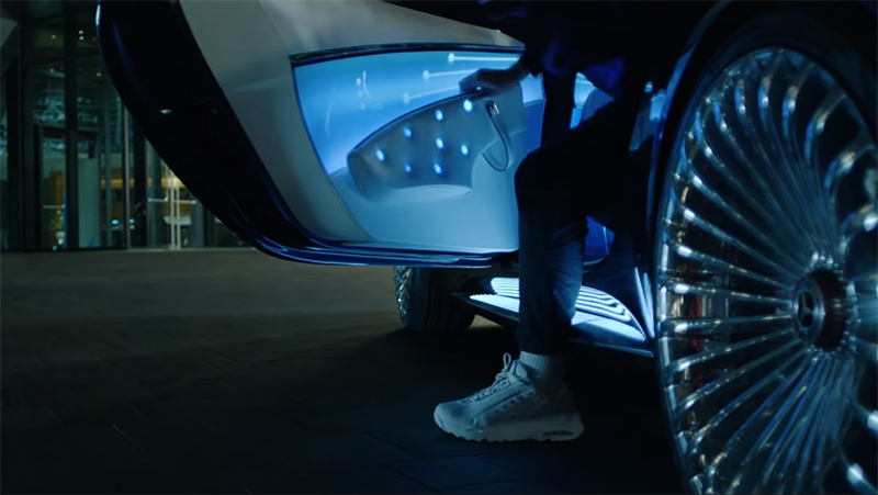 Drake,OVO,BAPE,明星,发售  除了 Nike、AJ，这个顶级大牌也与 Drake 联名！秋季发售！
