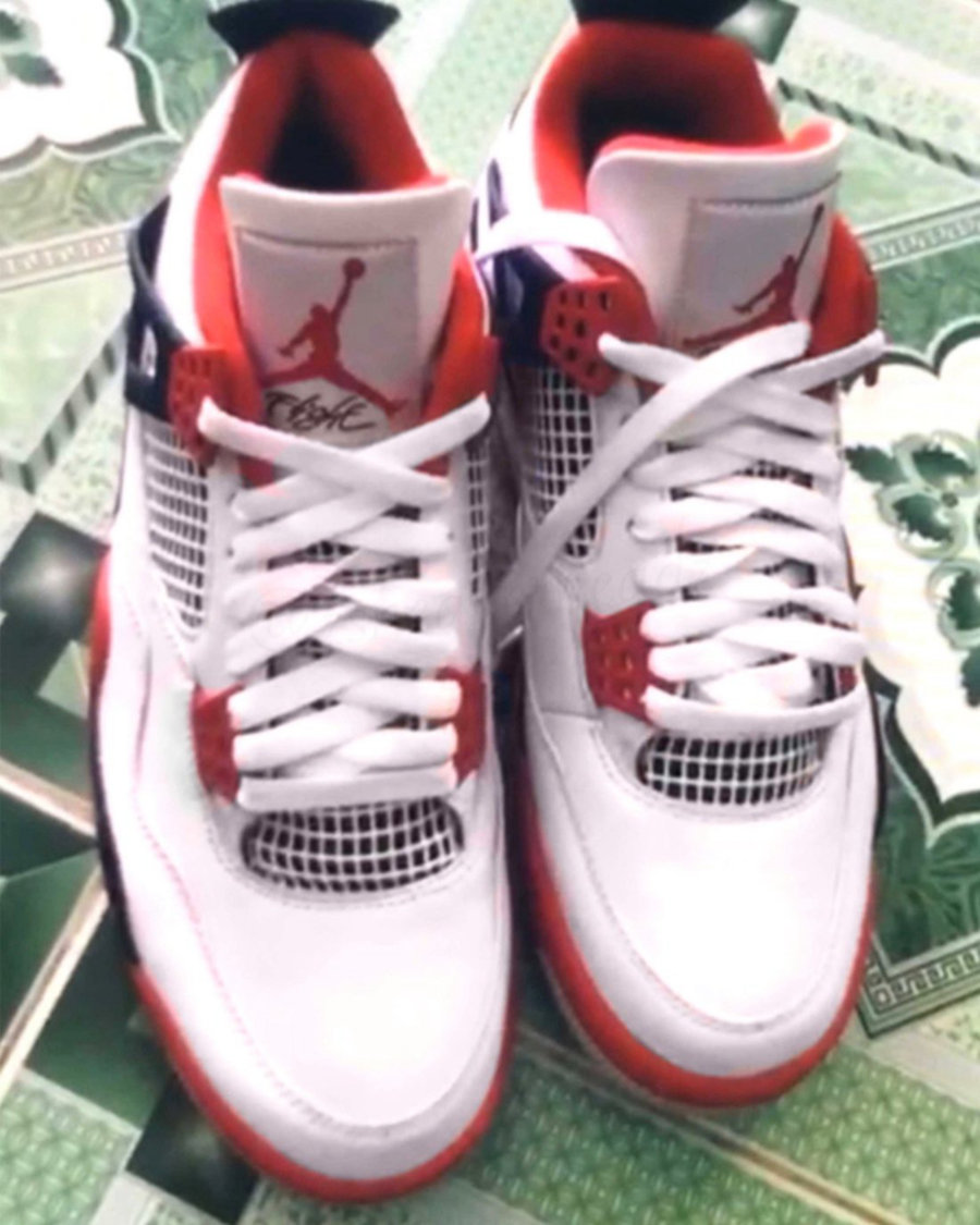 Air Jordan 4,AJ,AJ4,Fire Red,D  时隔 8 年复刻！火焰红 Air Jordan 4 实物曝光，11 月即将发售！