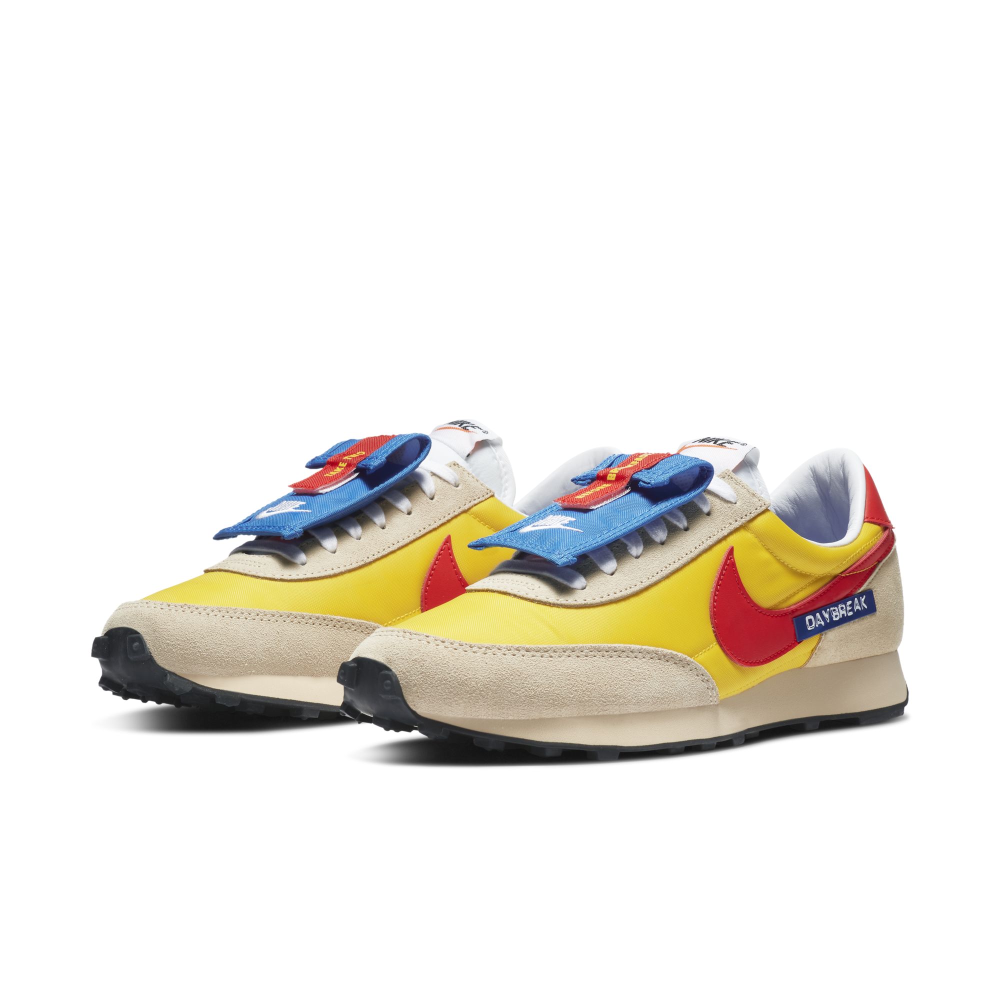Nike,Daybreak  Nike 新鞋致敬 TS 联名？带兜设计又来了！