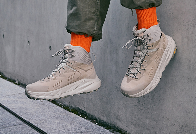 HOKE ONE ONE,发售  超火的 HOKA 户外鞋又出新品！但这造型也太怪了吧！