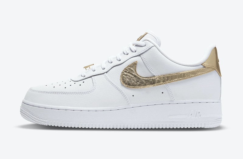 Nike,Air Force 1,DC2181-100  金色 Swoosh 点缀！全新 Nike Air Froce 1 Low 即将发售！