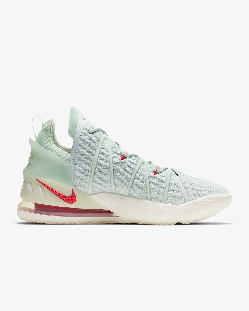 Nike,LeBron XVIII EP  Lebron 18 “紫禁重器” 官网补货！没抢到的小伙伴机会来了！