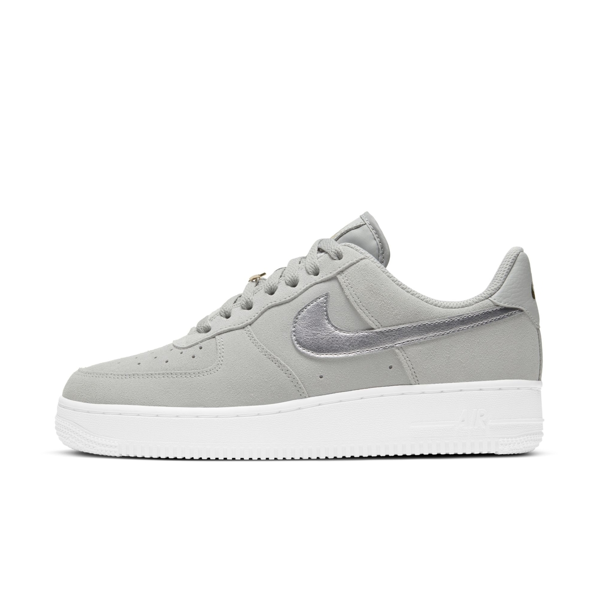Air Force 1,AF1,Nike  金银点缀 + 麂皮材质！Air Force 1 新配色官图释出！