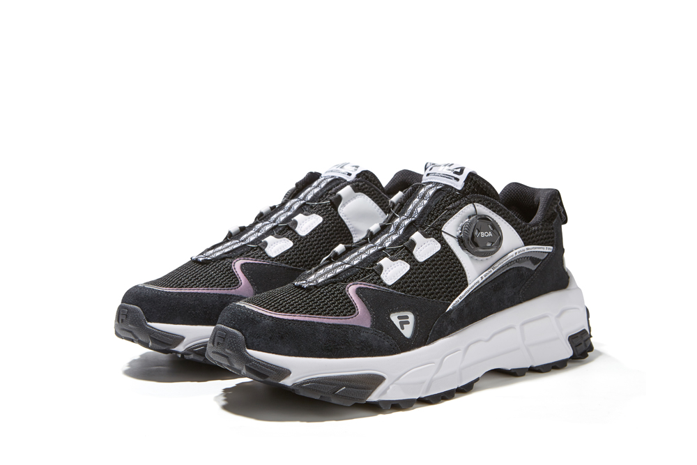 FILA FUSION,SKY RUNNER,White M  蔡徐坤上脚示范！白山 x FILA FUSION 联名鞋超限量发售！