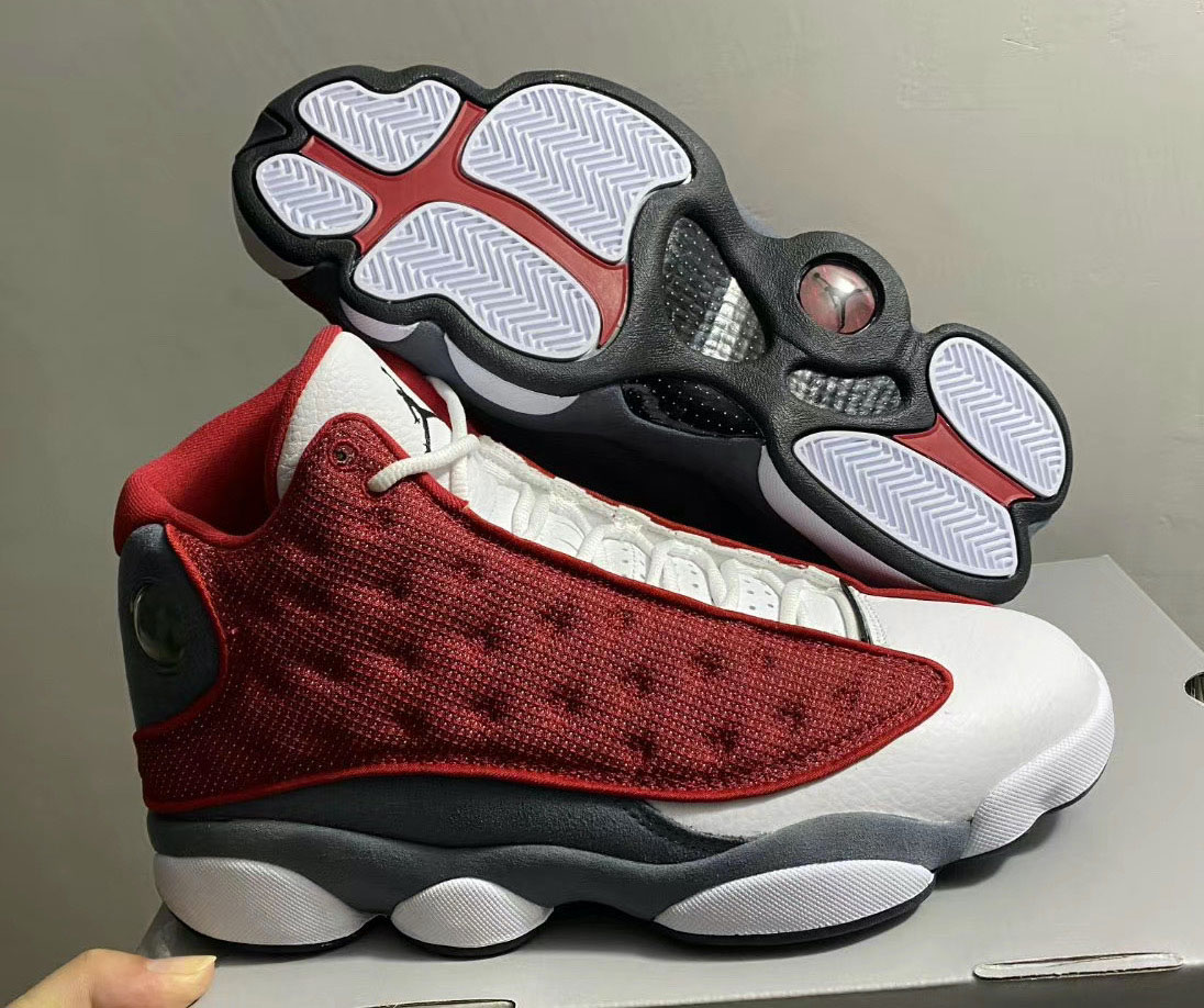 Air Jordan 13,Red Flint,414571  绿猫眼点缀！全新 Air Jordan 13 明年春季发售！