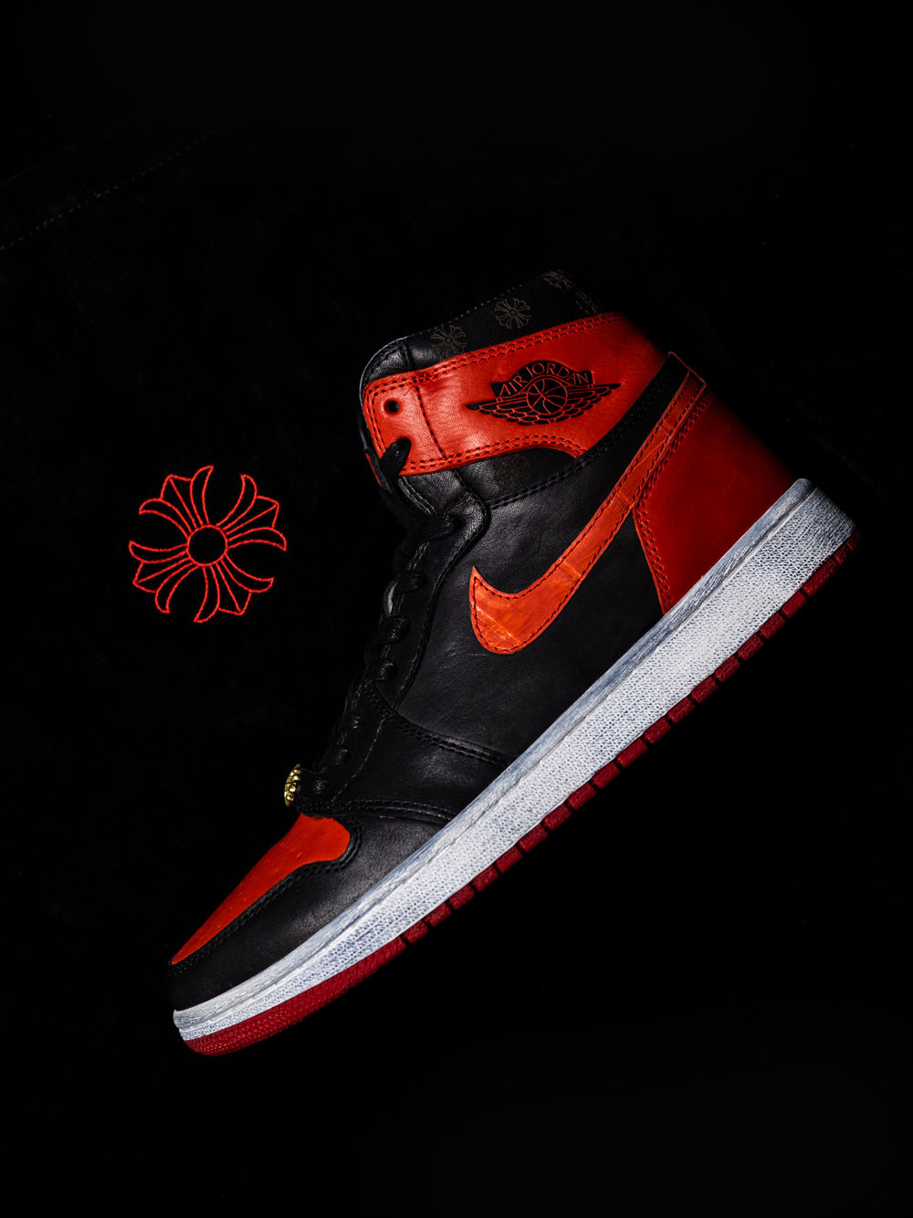 inneralchemy,Air Jordan 1  限量 99 双！黑红克罗心 AJ1 上脚超帅！价格果然不一般！