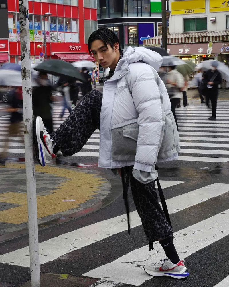 adidas,Yeezy,Nike,Air Jordan  本月必抢清单：权志龙！sacai！黑椰子！但只想把钱留给这两双科比！