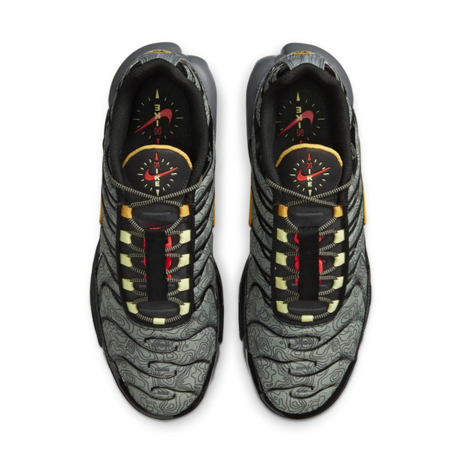 Nike,Air Max Plus  另类「黑金」配色！这双 Air Max Plus 看起来就很华丽！