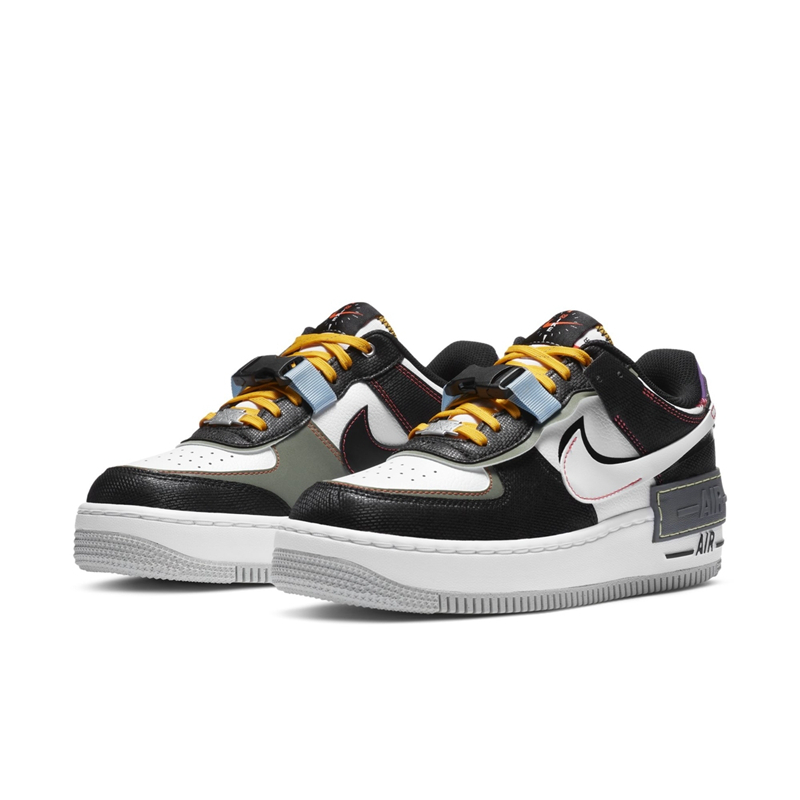 Nike,Air Force 1 Low  去年卖爆的 Air Force 1 Shadow 又来了！今年更机能了！
