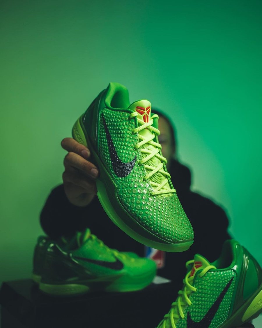 Nike,Kobe 6,Protro,CW2190-300  科密们的圣诞礼物！？青蜂侠 Kobe 6 Protro 将提前发售！