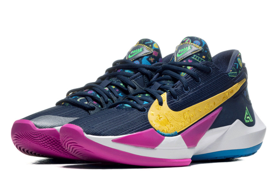 Nike,Zoom Freak 2,Midnight Nav  经典午夜蓝还有骚气点缀！字母哥二代全新配色即将发售！