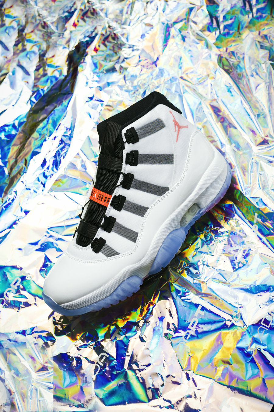 AJ11,Air Jordan 11,发售  最快上脚！史上第一双自动系带 AJ！穿上 “直接起飞”！