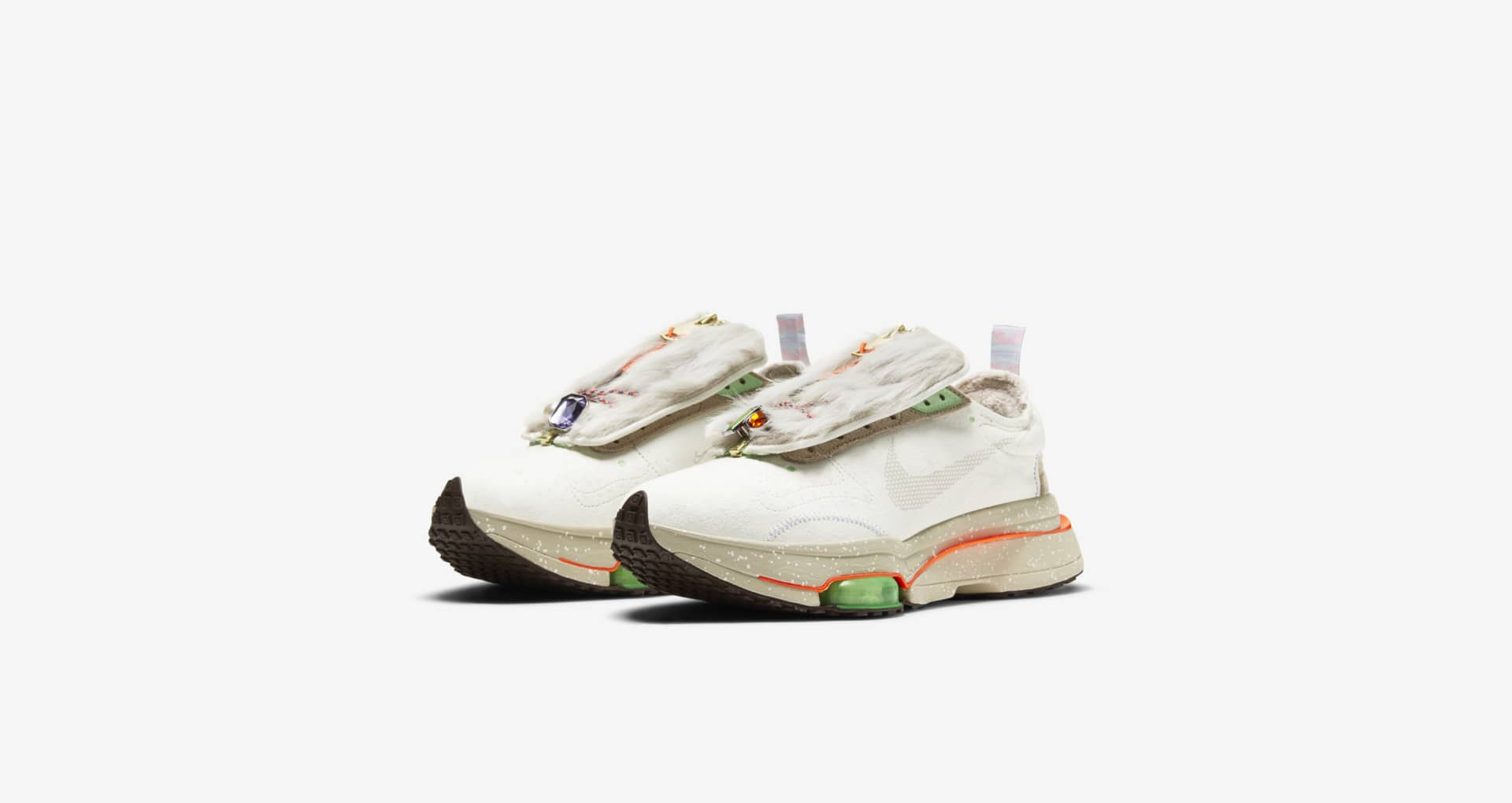 Nike,Air Zoom-Type,发售  原汁原味 sacai 设计！没见过的「鞋子带盖」新鞋！明早发售！