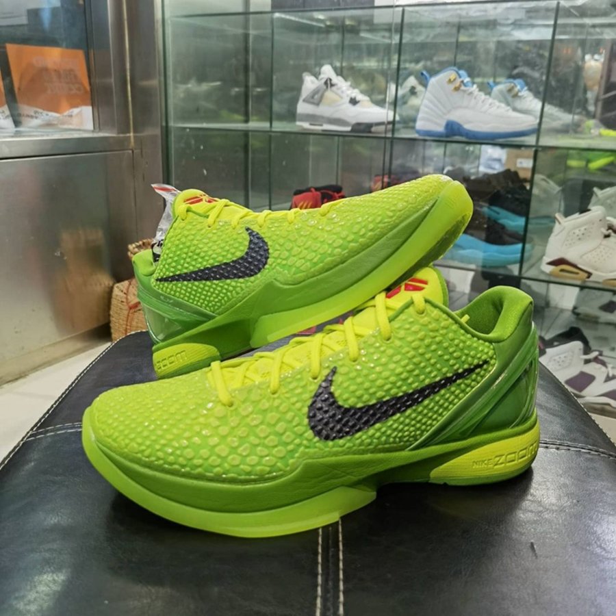 Nike,Kobe 6 Protro,Grinch,CW21  心动警告！「圣诞」科比 6 最新实物图来了！
