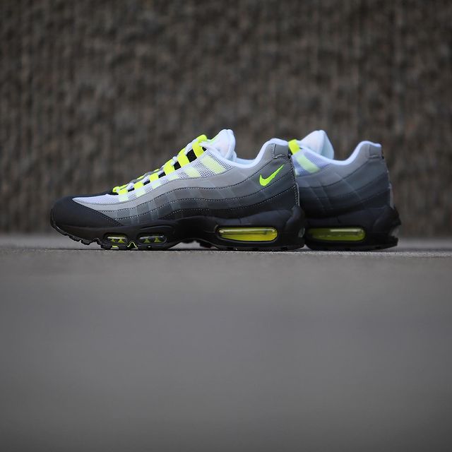 Air Max 95,Nike,CT1689-001 将于近期发售 重磅 OG 鞋款回归！这双 Air Max 95 “Neon” 实物超帅！