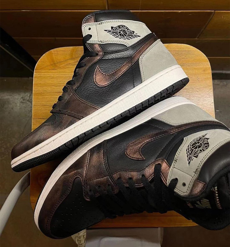 Air Jordan 1 Retro Hi,AJ1,Ligh  变色龙又来了！幻彩酷灰 Air Jordan 1 首次曝光，年初发售！