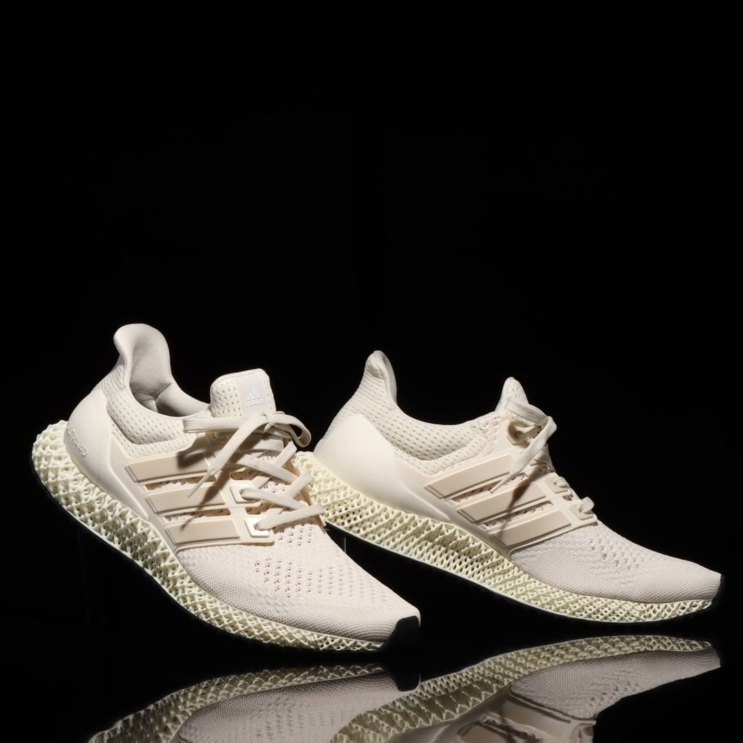 Ultra 4D,Nike,FX4089 内含入手链接 颜值超高脚感舒适！纯白 Ultra 4D 现已发售！