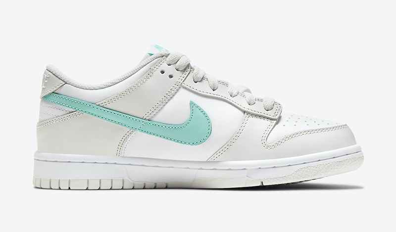 Nike,Dunk Low GS,CW1590-101  甜美鸳鸯装扮！全新 Nike Dunk Low 下月初发售！