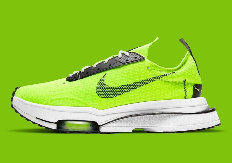 Nike,Air Zoom Type,CV2220-700  荧光绿亮眼造型！全新 Nike Air Zoom Type 你打几分？