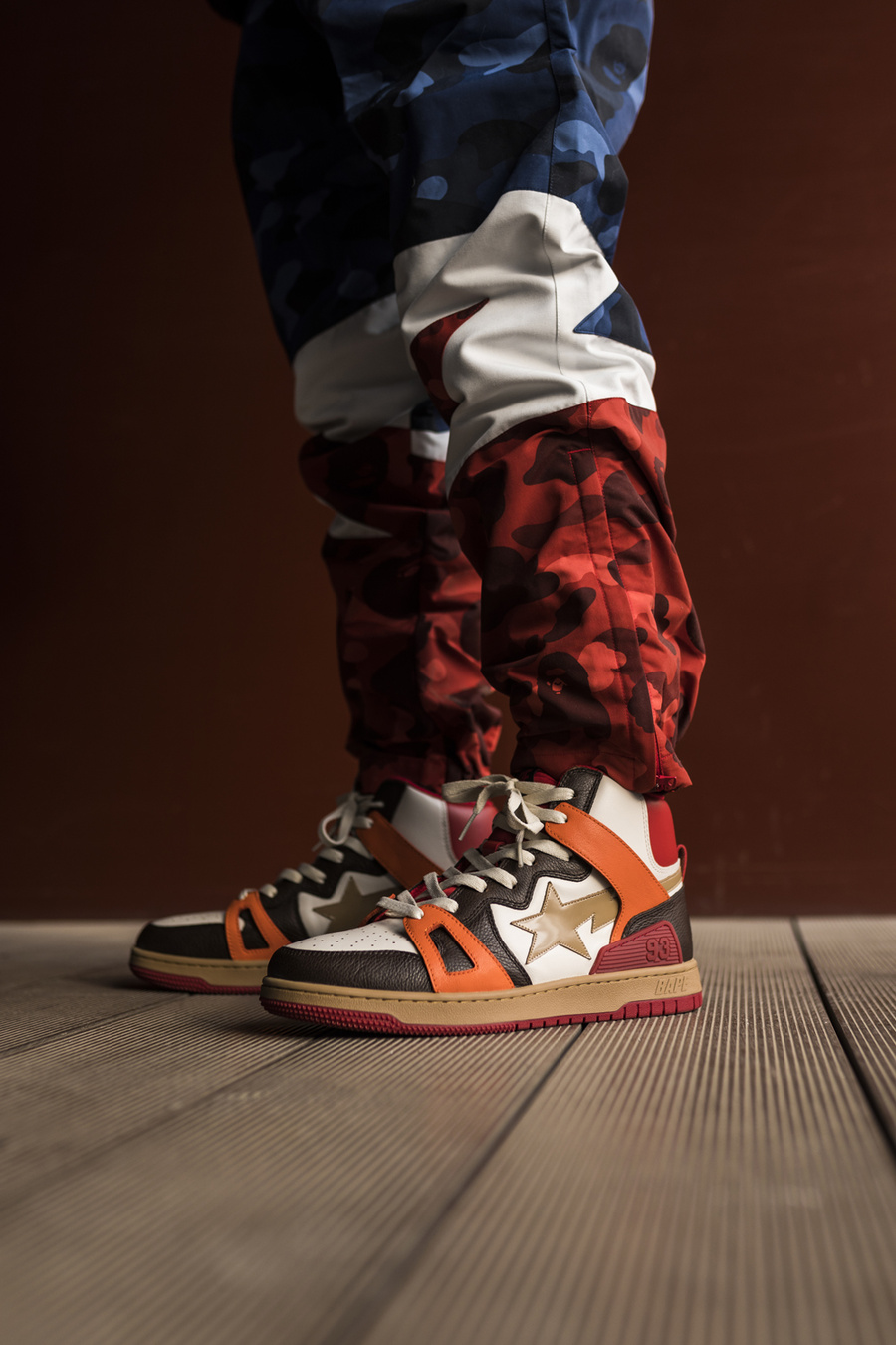 BAPE,BAPESTA  今年的「球鞋黑马」已现身！首轮发售排队火爆，后续发售计划曝光