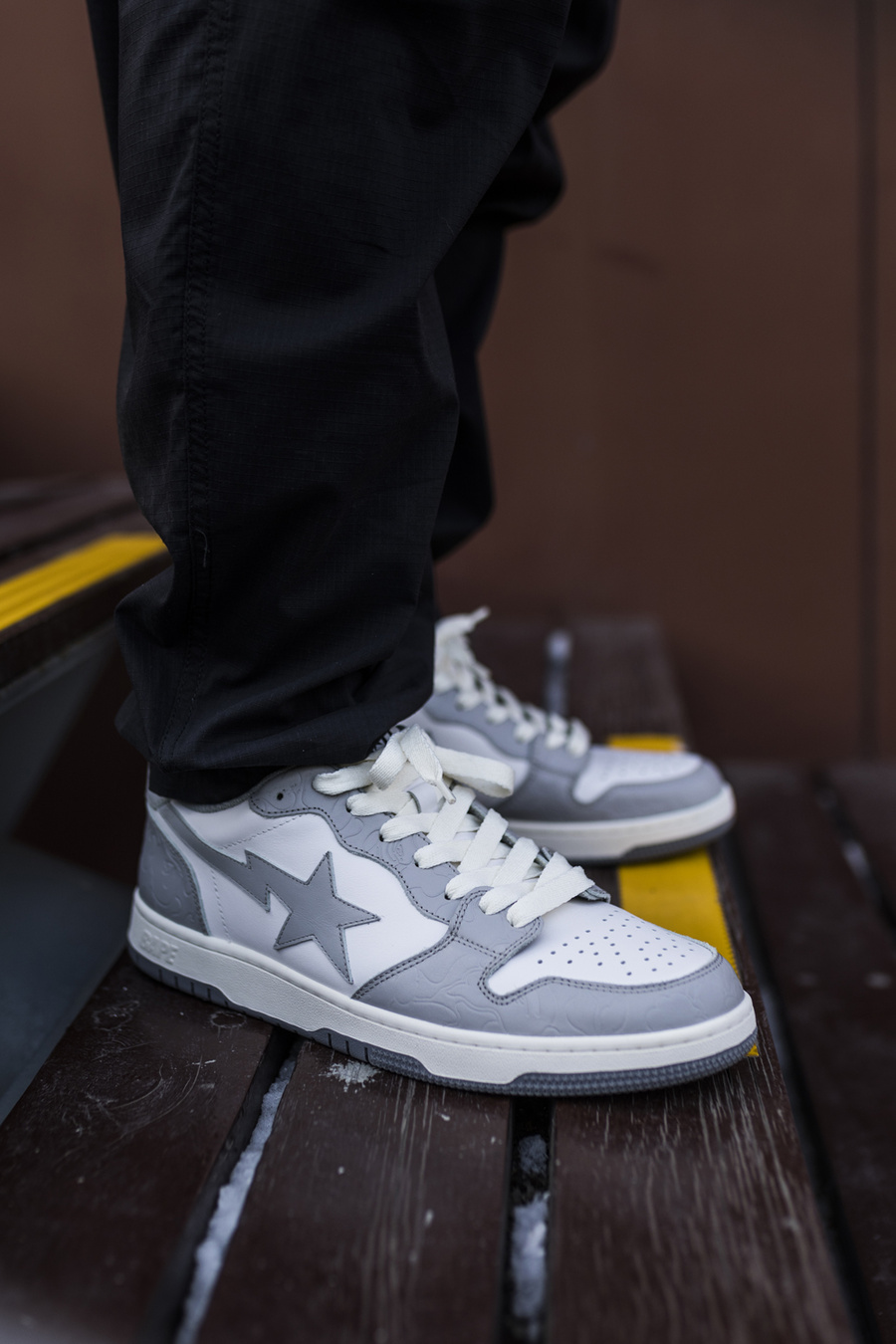 BAPE,BAPESTA  今年的「球鞋黑马」已现身！首轮发售排队火爆，后续发售计划曝光