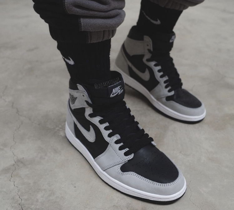 Air Jordan 1 High OG,Shadow 2.  等不及想入手了！「影子 2.0」最新上脚图曝光！