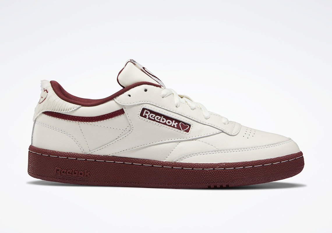Reebok,Club C 85,FY4138  情人节复古风！Reebok Club C 85 新配色现已发售！