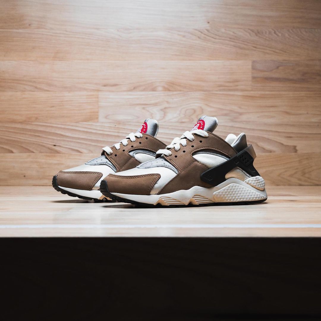 Stüssy,Nike,Air Huarache LE,D  市价翻三倍！今早 Stüssy x Nike 你抢到了么？