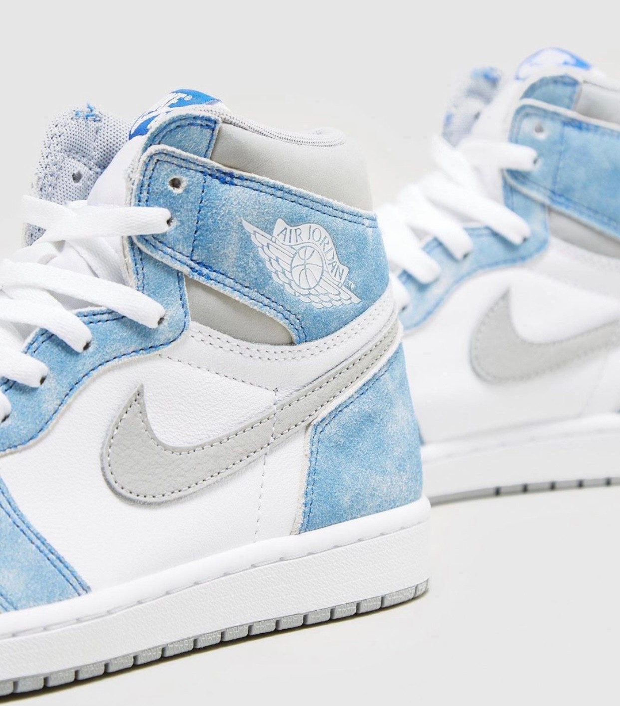 Air Jordan 1,AJ1,555088-402,发售  超火的做旧风格！水洗蓝 Air Jordan 1 实物清爽又帅气！