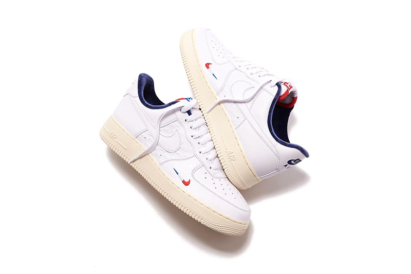 CZ7927-100,Paris,Air Force 1,N  天鹅绒内衬太有质感了吧！法国限定 KITH x AF1 明天发售！