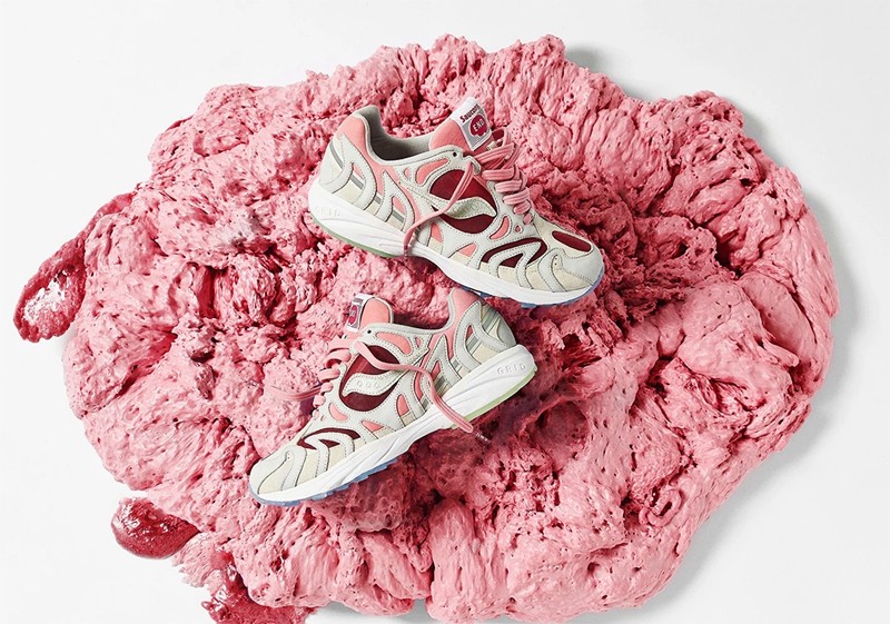 END,Saucony,Azura 2000,The Bra  粉色大脑造型！Saucony 携手 END. 推出全新联名！