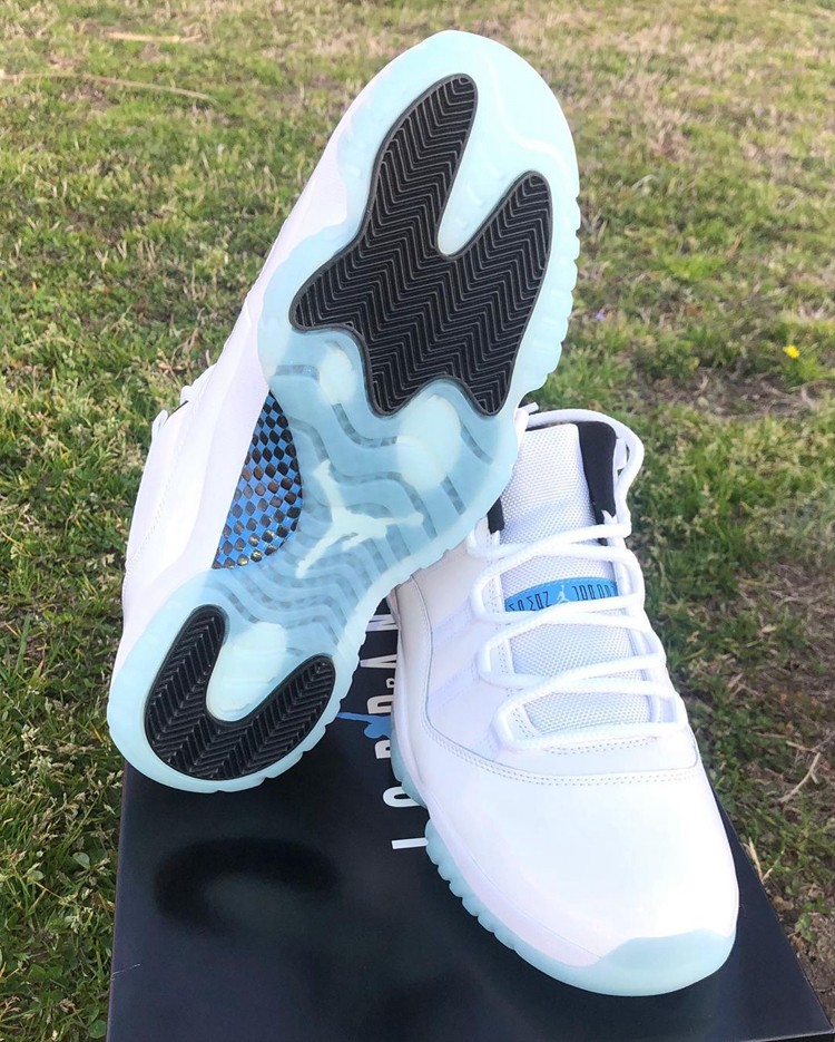 Air Jordan Retro 11 Low,Legend  下月发售！「传奇蓝」AJ11 实物曝光，这你不心动？