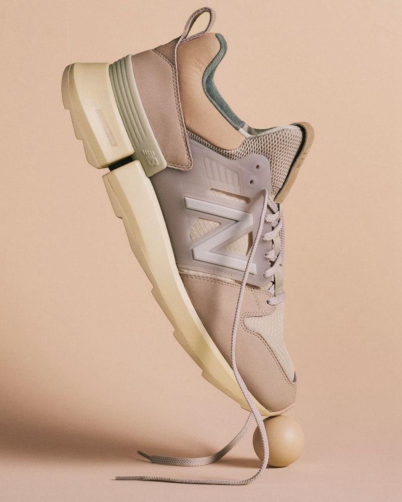 New Balance,New Balance R_C2,A  「粉墨」登场！全新 New Balance 联名跑鞋明日发售！