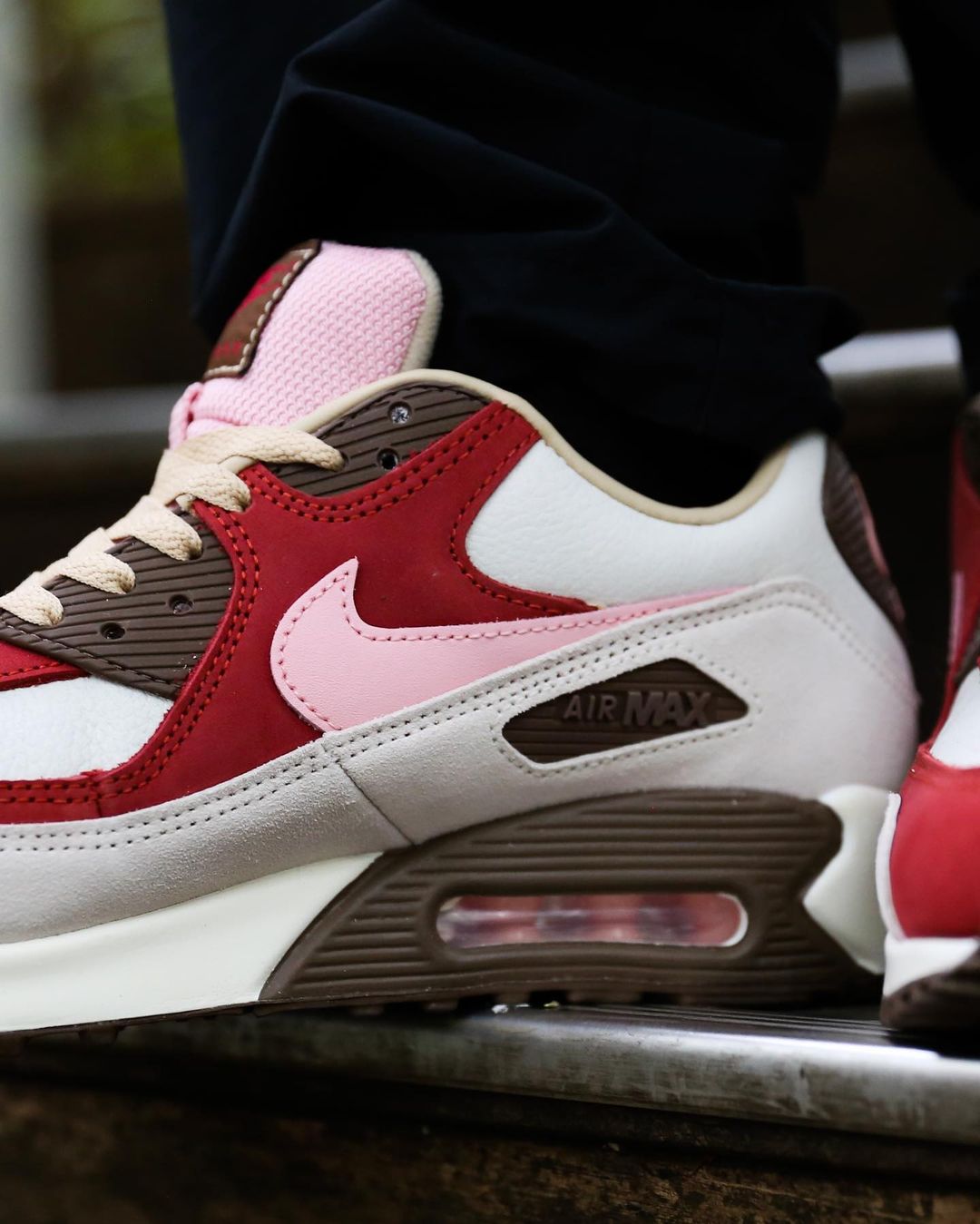 Nike,Air Max 90,发售,CU1816-100  万元亲友同款回归！培根 Air Max 90 即将发售！