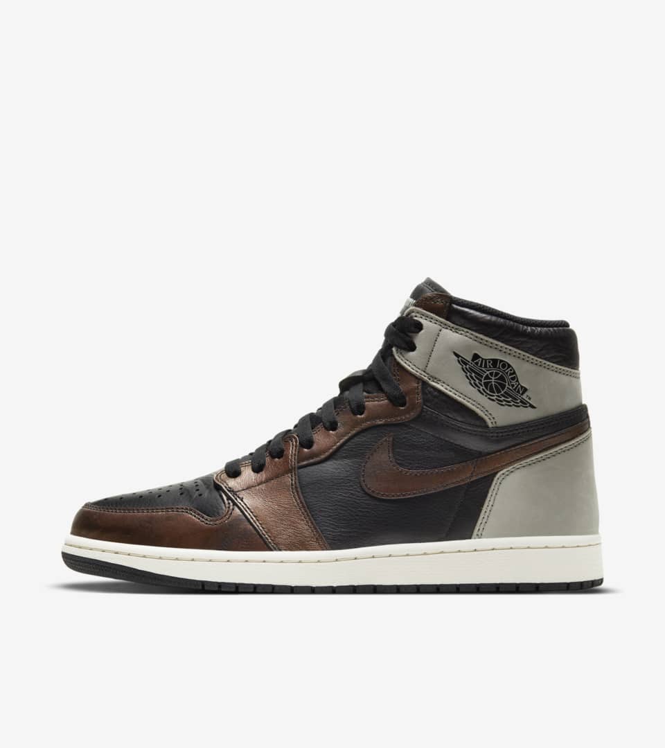Nike,AJ1,Air Jordan 1,555088-0  这颜值太高了吧！古铜变色龙 AJ1 明早发售！