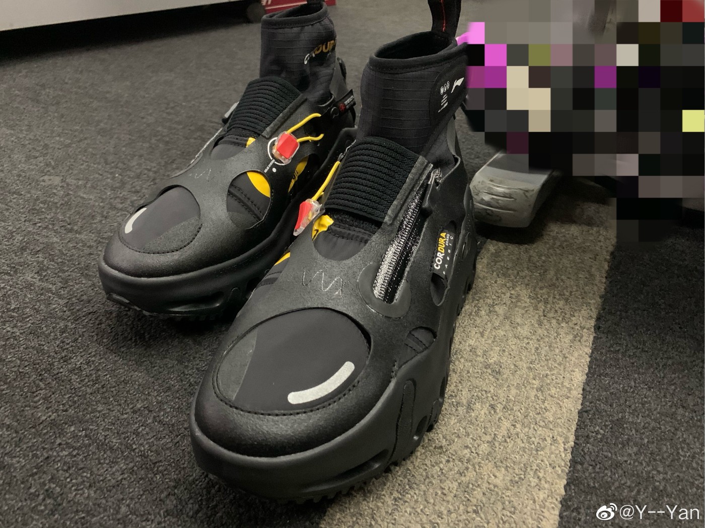 李宁,伍行 BOOT  Gore-tex 金字招牌！穿上增高 5cm！这样的鞋真是头一次见！