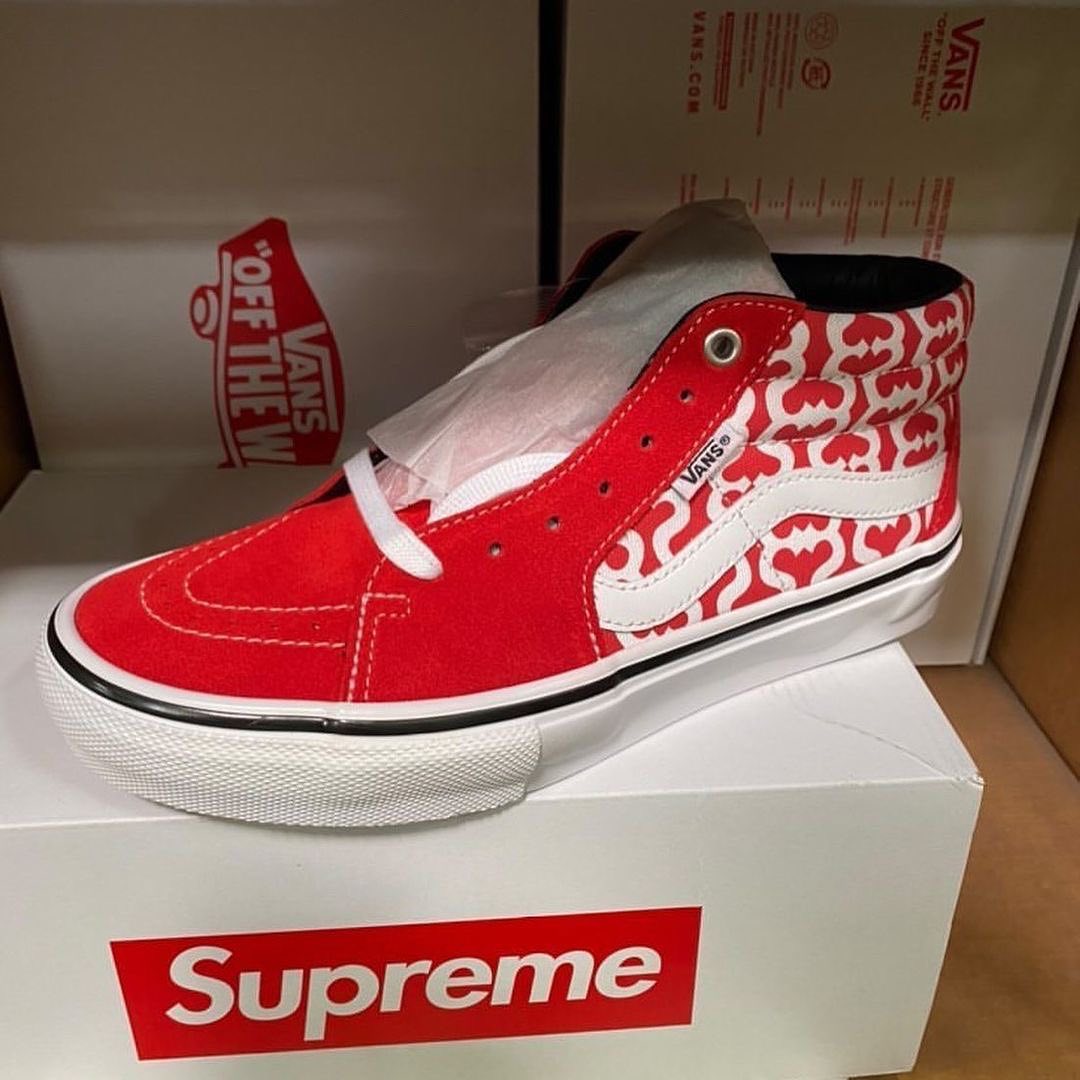 Supreme,Vans,发售  密恐劝退！Supreme x Vans 新联名你受得了吗？