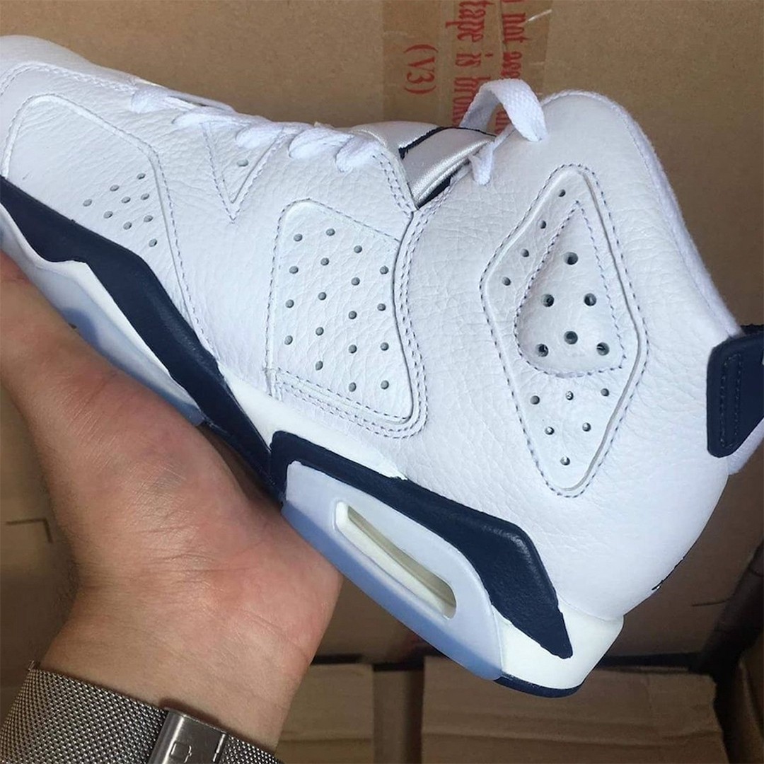 AJ6,Air Jordan 6,Midnight Navy  时隔 21 年即将回归！「海军蓝」Air Jordan 6 实物图曝光！