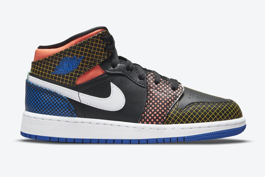 老夫,的,少女,心,全新,Air,Jordan,童鞋,官图,  条纹鞋面真骚气！全新配色 Air Jordan 1 官图曝光！