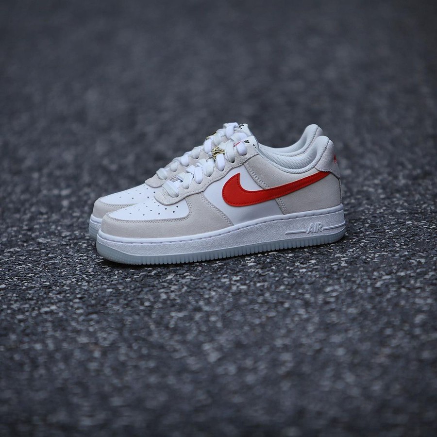 镶钻,鞋,带扣,全新,配色,Air,Force,low,官图  镶钻鞋带扣！全新配色 Air Force 1 Low 官图曝光！