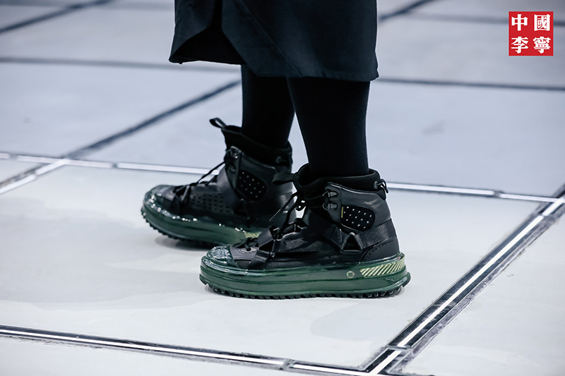 李宁,盘古 Boot,发售  造型超帅还带䨻！都在问的李宁「山系机能新鞋」终于来了！
