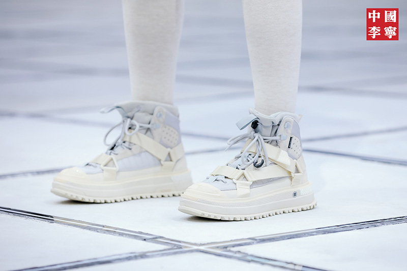 李宁,盘古 Boot,发售  造型超帅还带䨻！都在问的李宁「山系机能新鞋」终于来了！