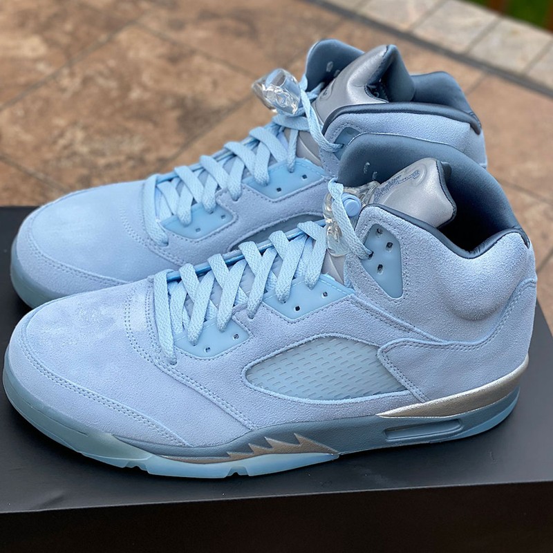 Air Jordan 5 WMNS,Bluebird,DD9  今年最美球鞋我投它一票！AJ5 “冰蓝” 最新实物曝光！