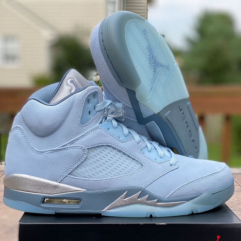 Air Jordan 5 WMNS,Bluebird,DD9  今年最美球鞋我投它一票！AJ5 “冰蓝” 最新实物曝光！