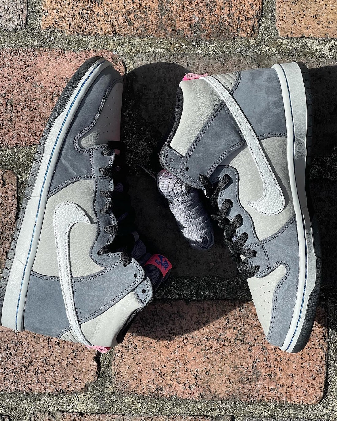 DJ9800-001，Dunk High，Nike  麂皮质感极佳！全新 Dunk Hi 首次曝光！