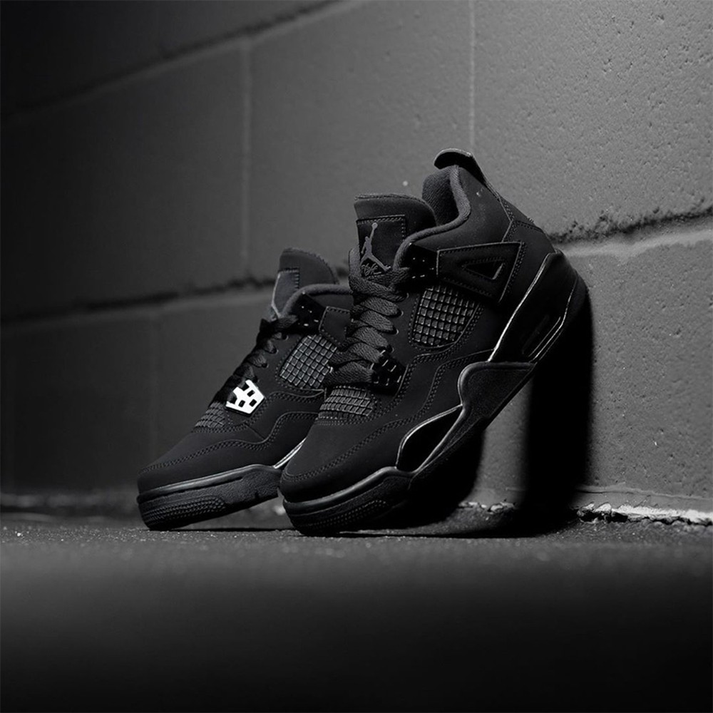 AJ4,黑猫,高尔夫,CU9981-001  规格有所升级！「黑猫」Air Jordan 4 再度回归！不过…