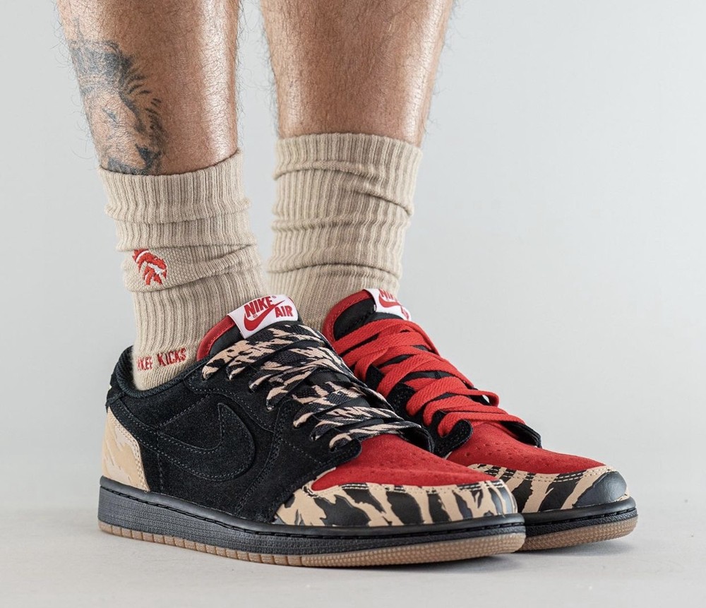 SoleFly,Air Jordan 1 Low,Carni  年底重磅联名又曝新图！SoleFly x AJ1 实物上脚曝光！