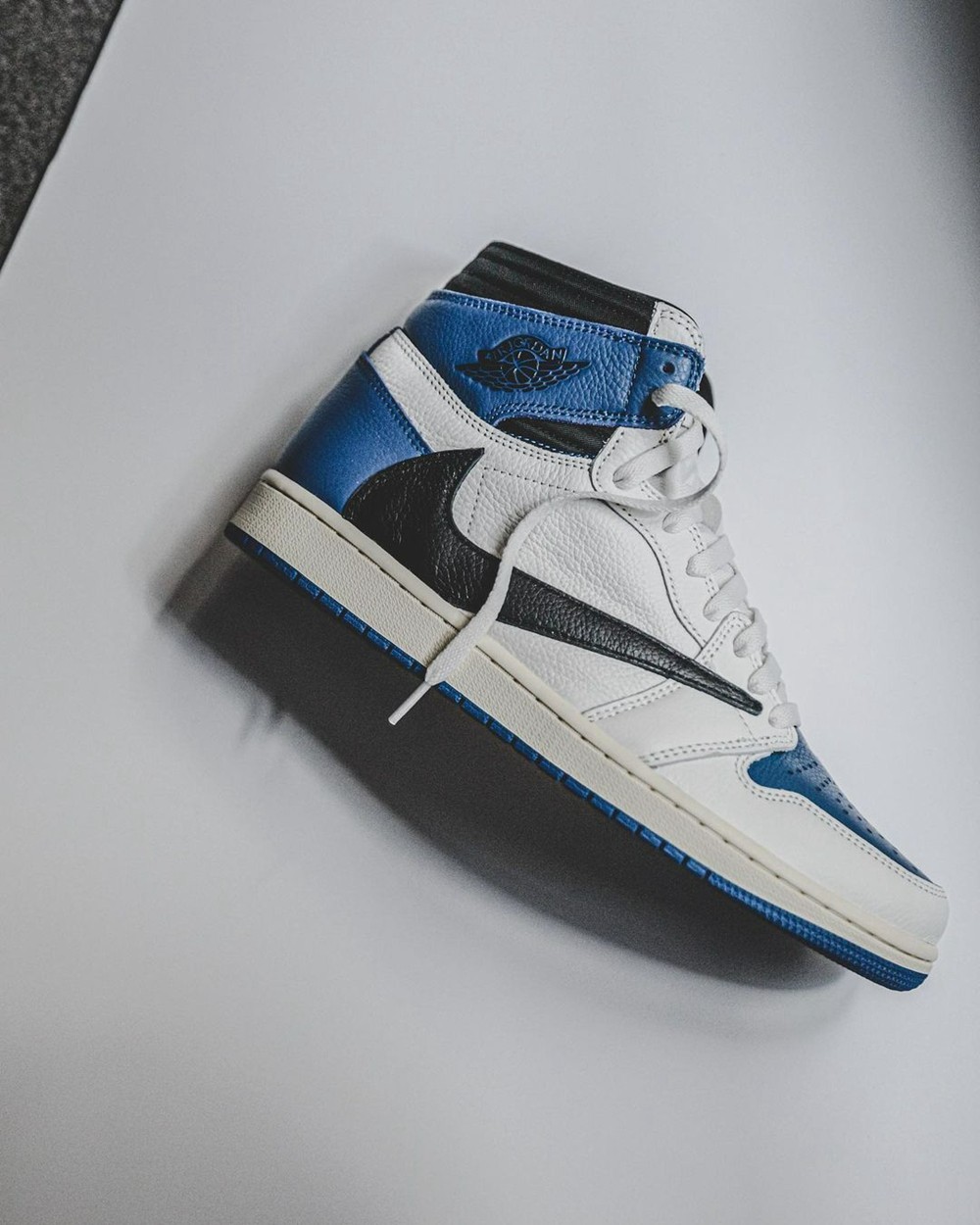 AJ1,Heritage,555088-161  闪电倒钩的情侣款！？「新芝加哥」AJ1 最新实物曝光！